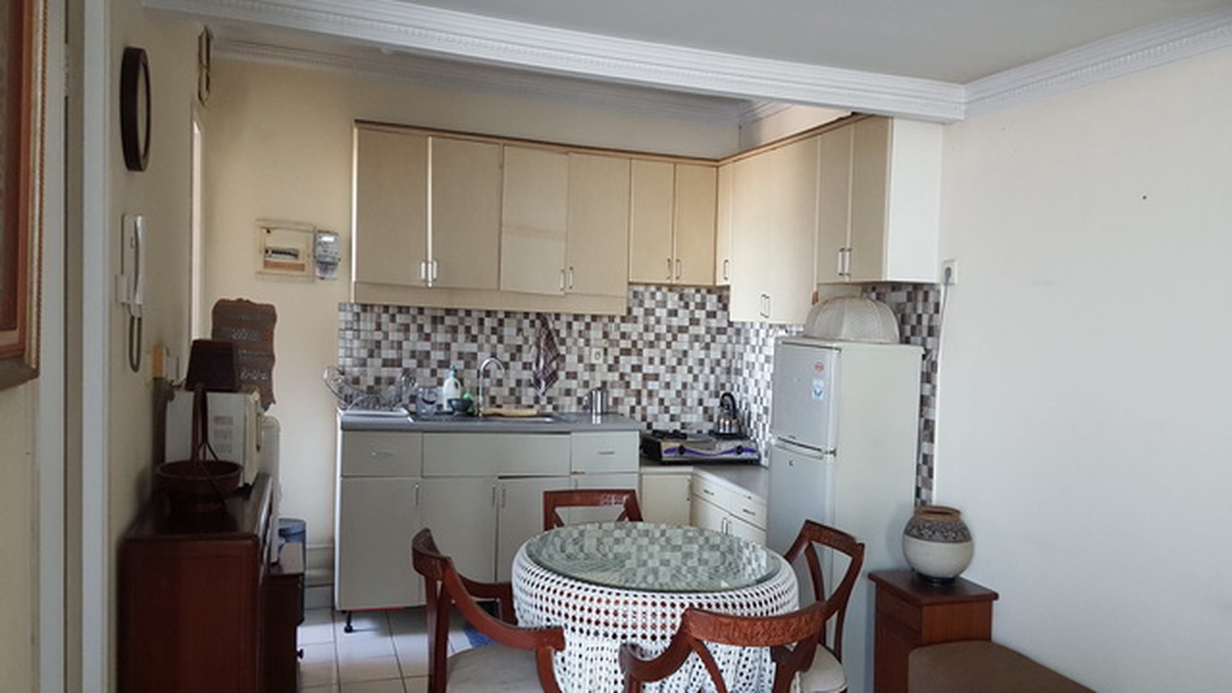 Apartement Taman Rasuna 1BR Bagus Dijual Cepat