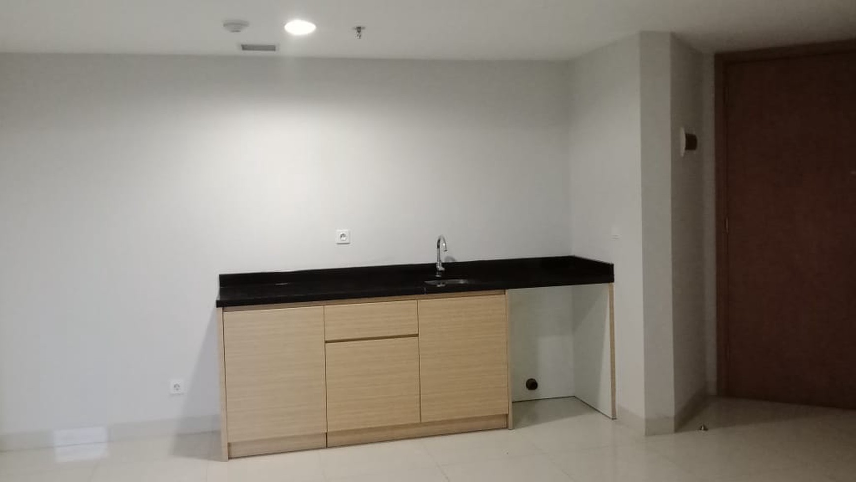 Apt disewakan