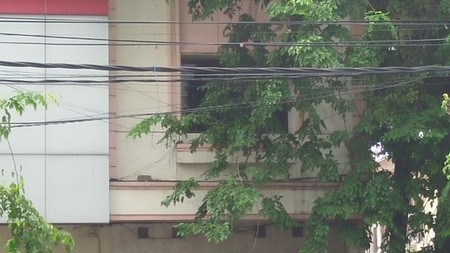 Ruko Tengah kota lokasi strategis nol jalan raya