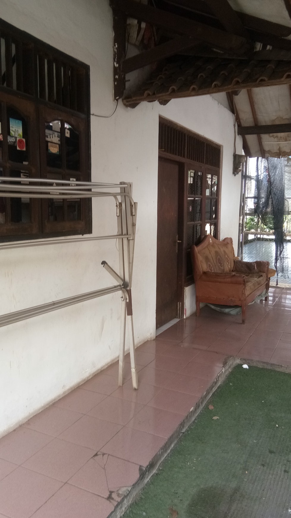 TANAH KOMERSIL TERDAPAT RUMAH KONTRAKAN DAN LAPANGAN FUTSAL MURAH PINGGIR JALAN RAYA#IK