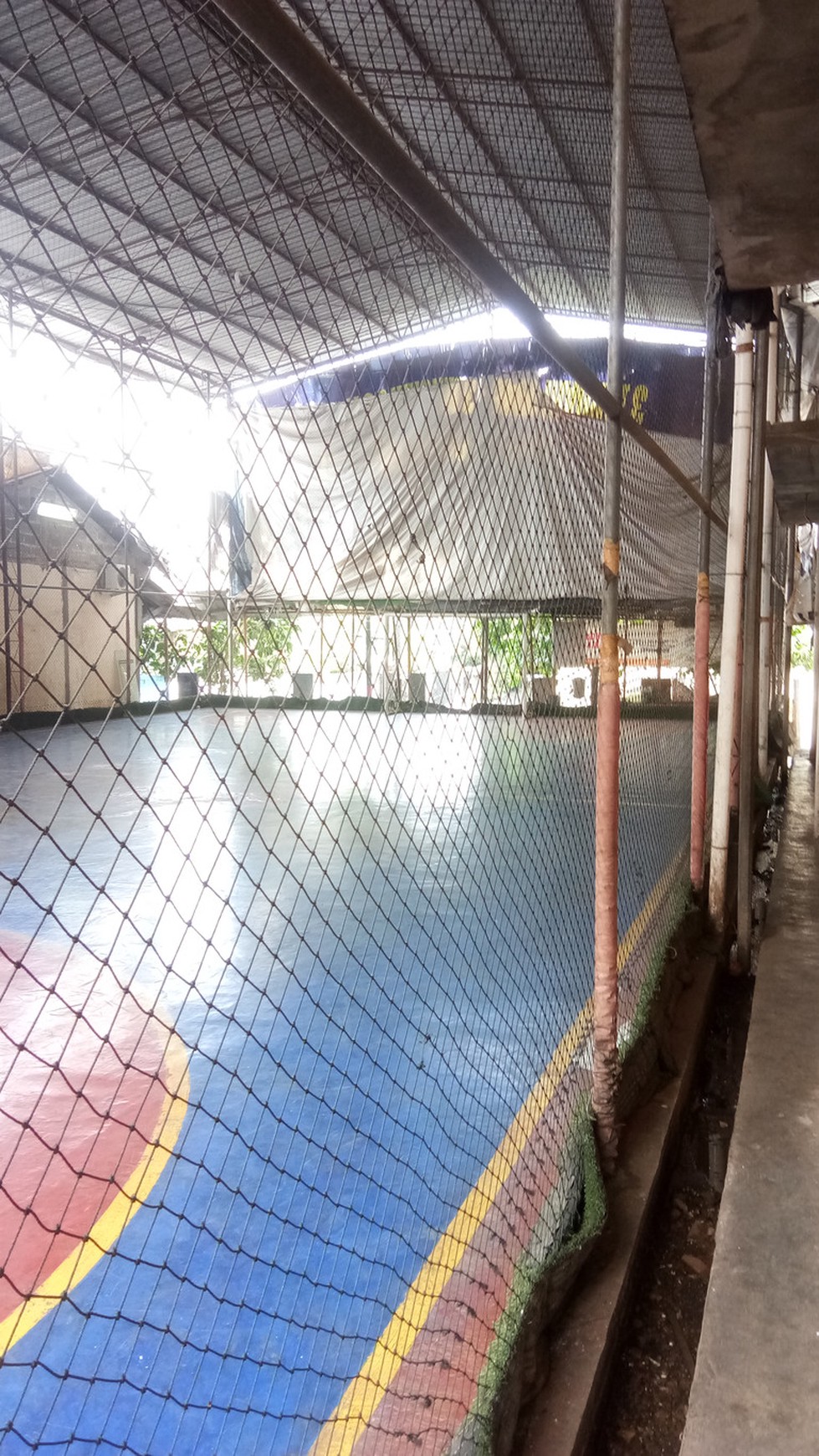TANAH KOMERSIL TERDAPAT RUMAH KONTRAKAN DAN LAPANGAN FUTSAL MURAH PINGGIR JALAN RAYA#IK