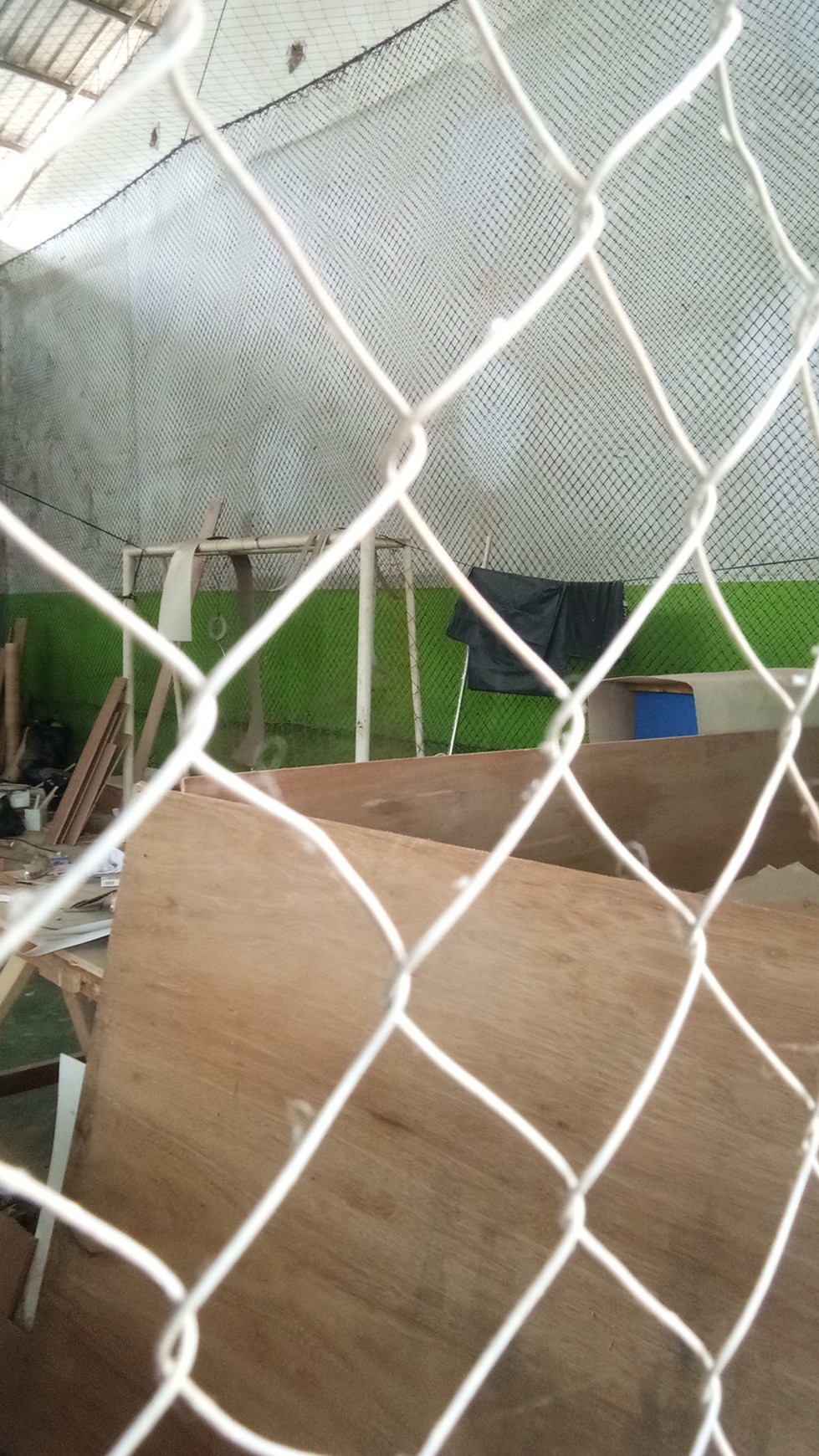 WORKSHOP, RUMAH DAN KONTRAKAN 4 UNIT. TANAH 800 M2 PINGGIR JALAN RAYA DIJUAL CEPAT#IK