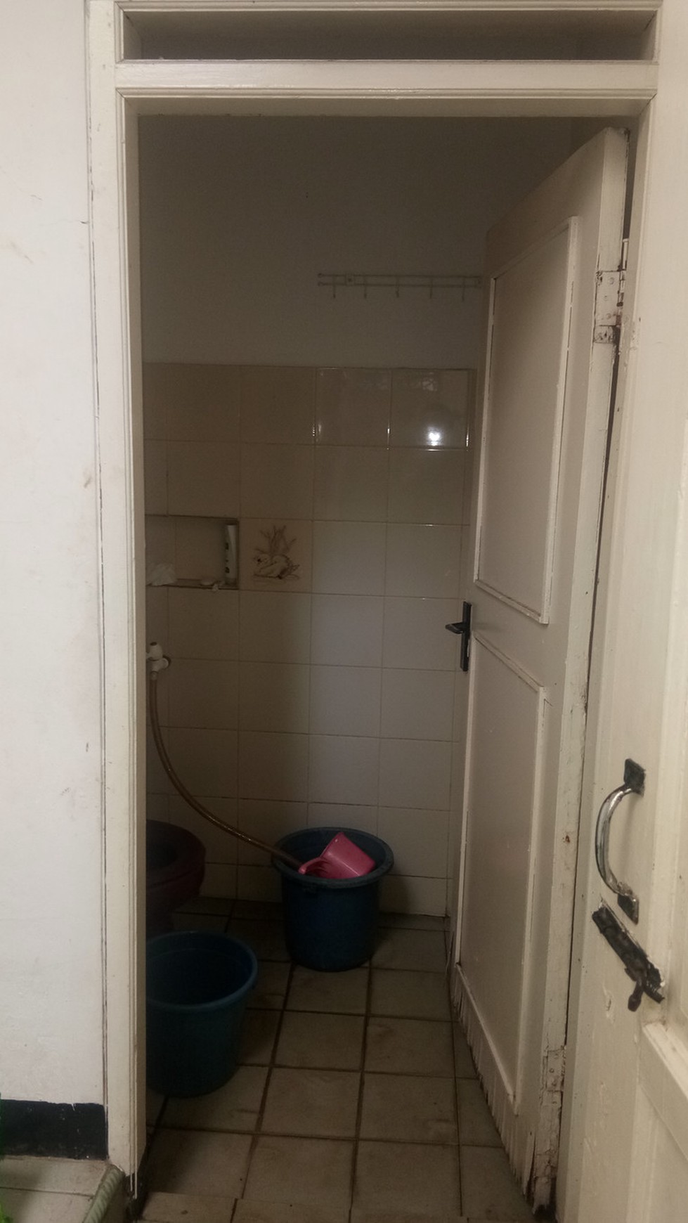 RUMAH NYAMAN TINGGAL MODEL LAMA PONDOK RANJI HANYA 1,8 M