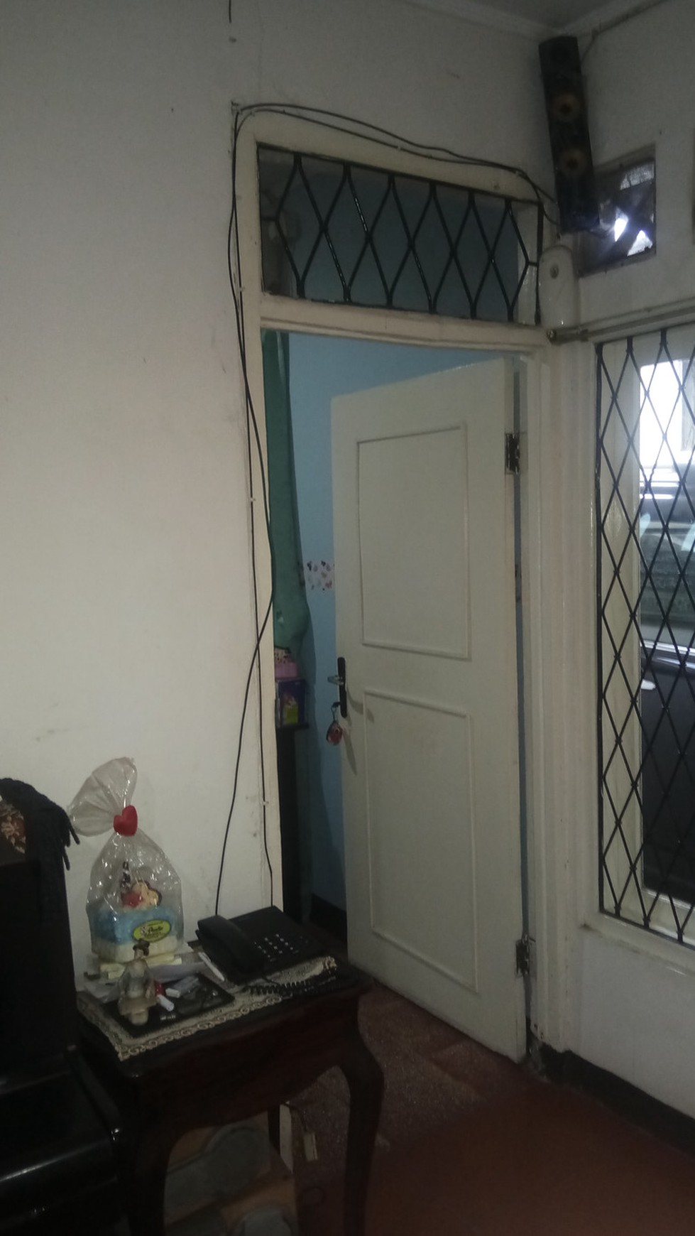 RUMAH NYAMAN TINGGAL MODEL LAMA PONDOK RANJI HANYA 1,8 M