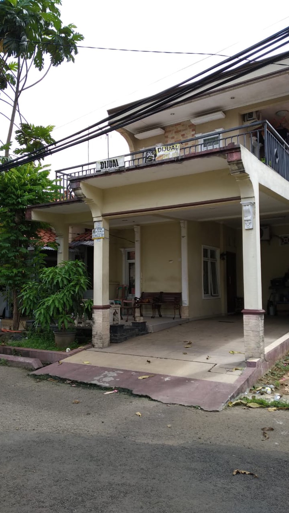 Rumah keluarga - Ubud Indah Lippo Karawaci Tangerang