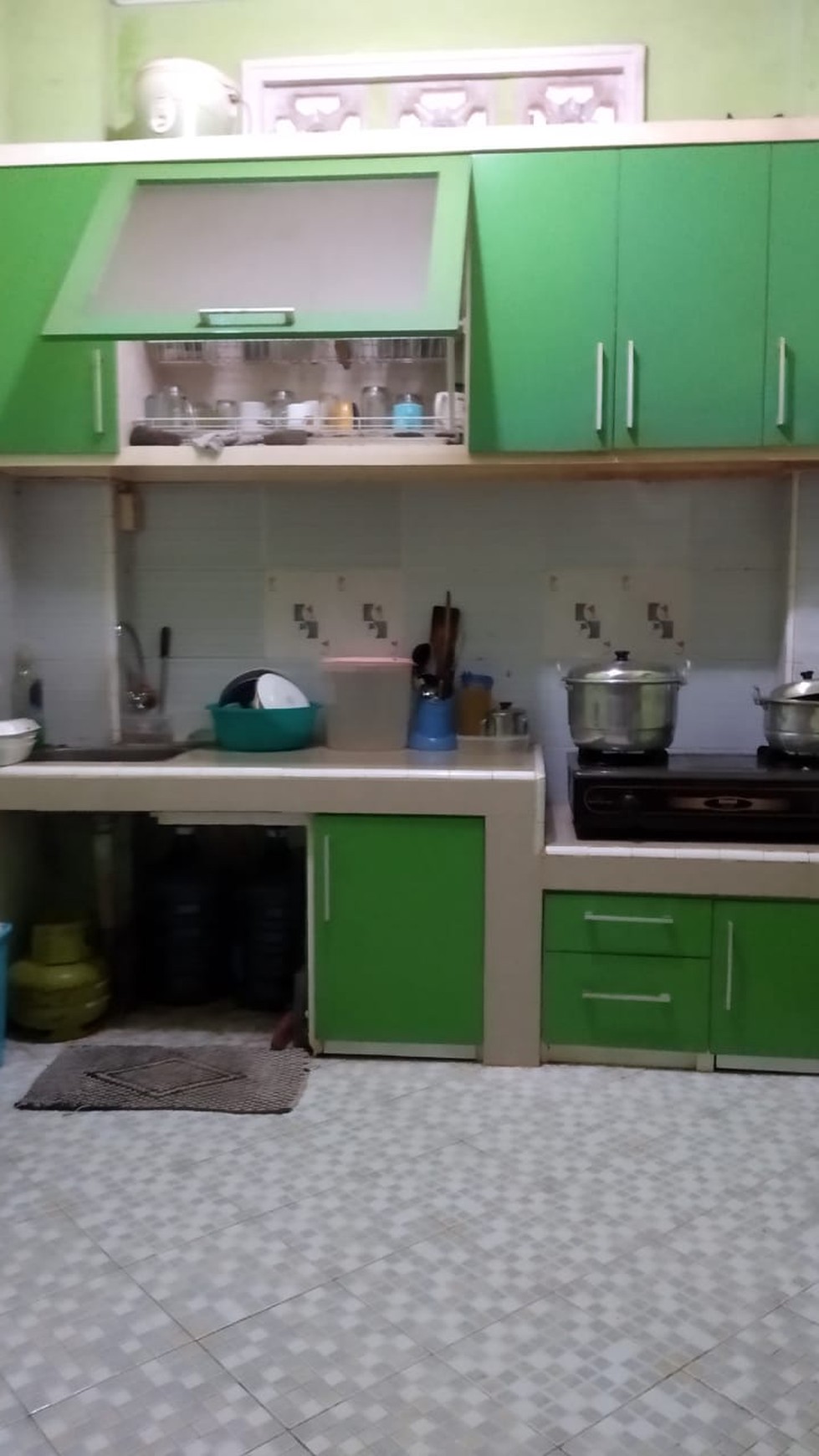 Rumah keluarga - Ubud Indah Lippo Karawaci Tangerang