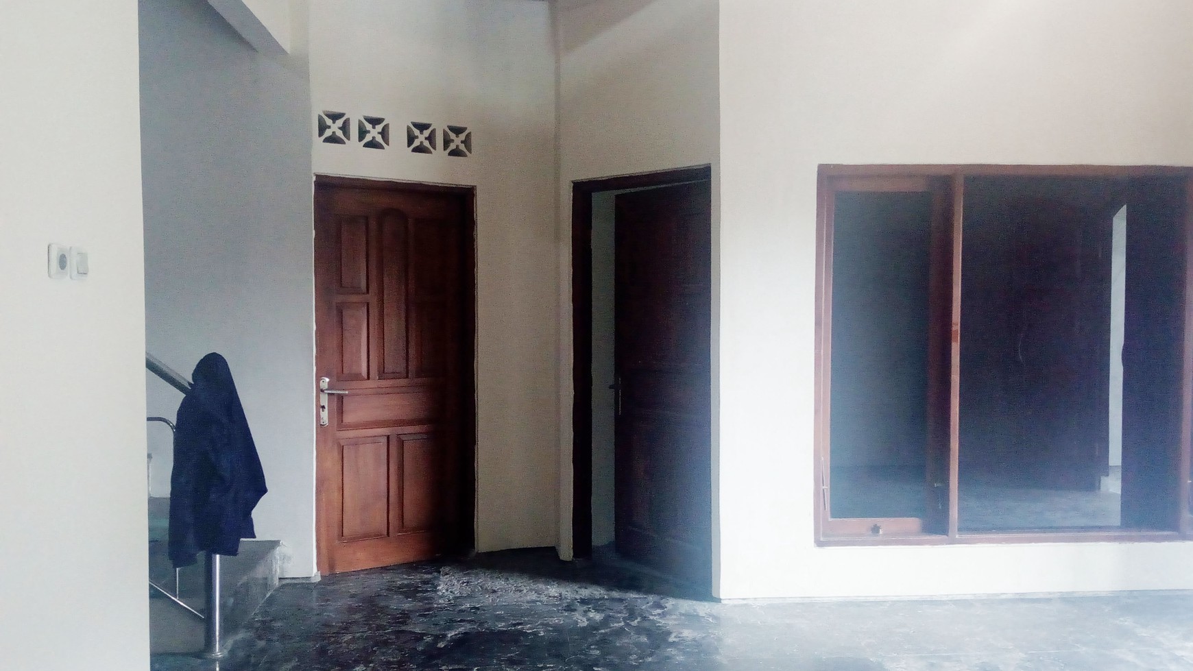 RUMAH MEWAH, COCOK UNTUK KELUARGA/KOST, DALAM PERUMAHAN AYODYA.