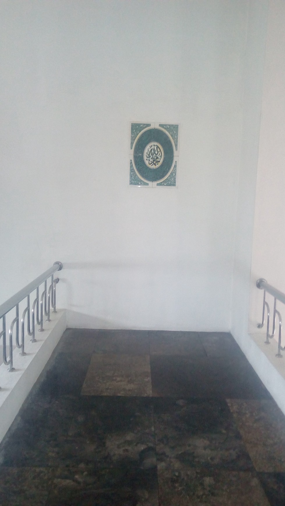 RUMAH MEWAH, COCOK UNTUK KELUARGA/KOST, DALAM PERUMAHAN AYODYA.
