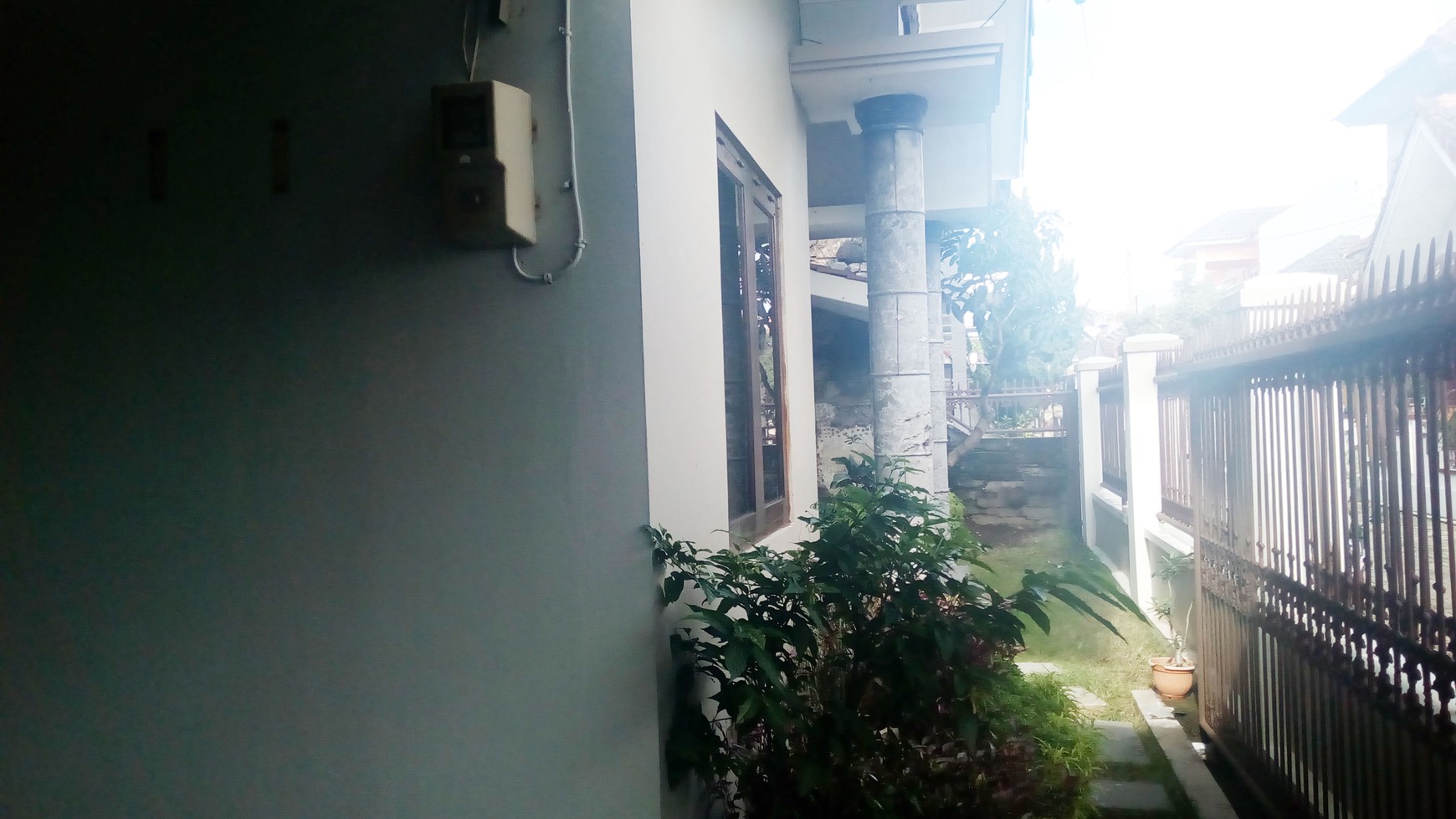 RUMAH MEWAH, COCOK UNTUK KELUARGA/KOST, DALAM PERUMAHAN AYODYA.