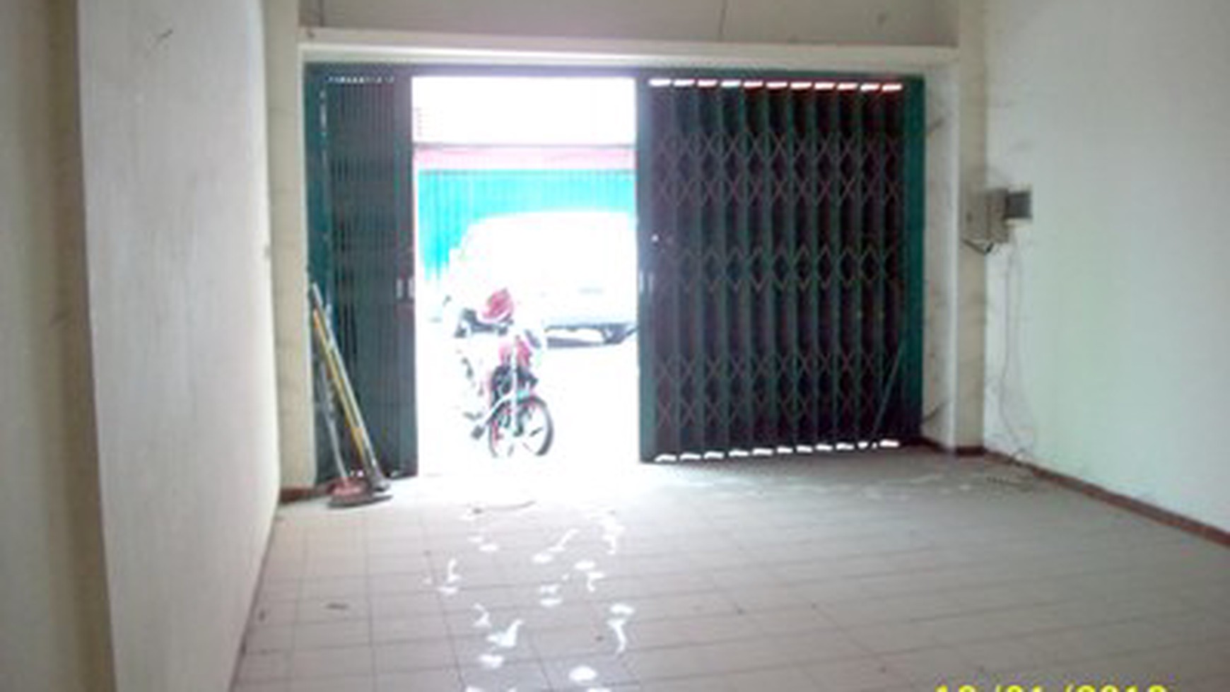 Ruko di Darmo Gallery, Lokasi Strategis, Ramai, Siap Huni - MG -
