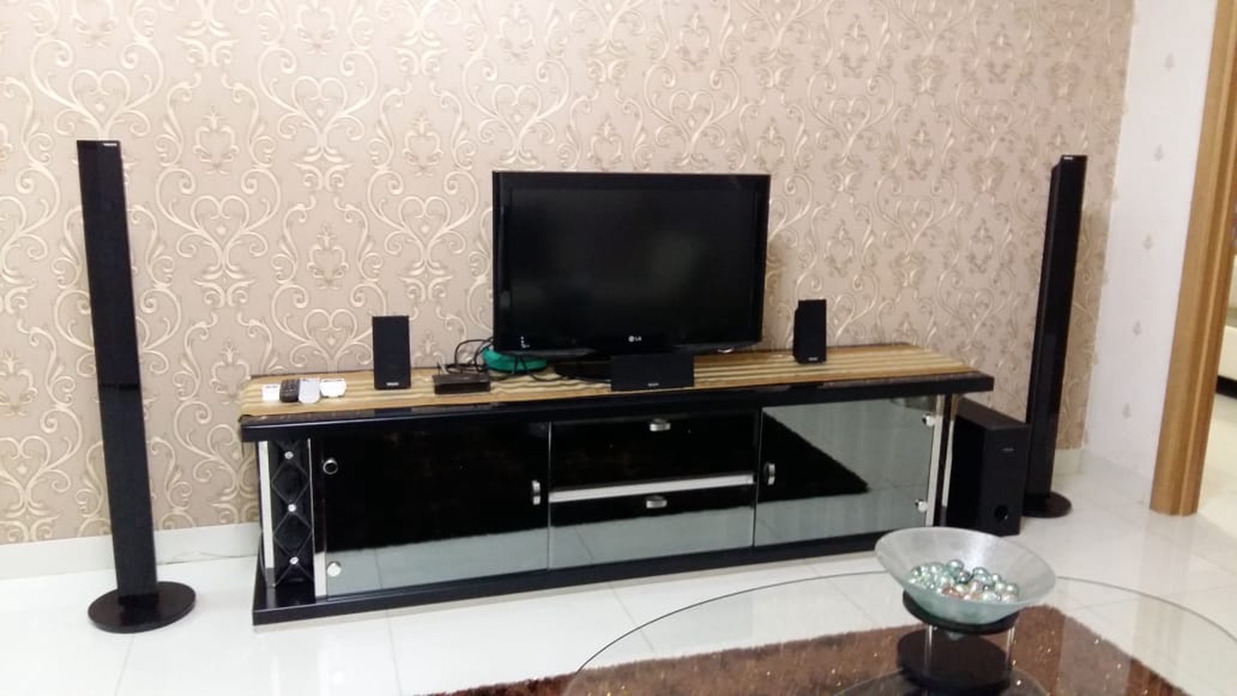 Apt disewakan