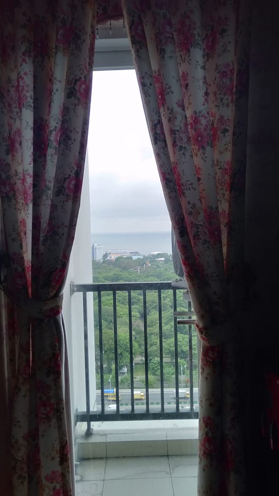 Apt dijual