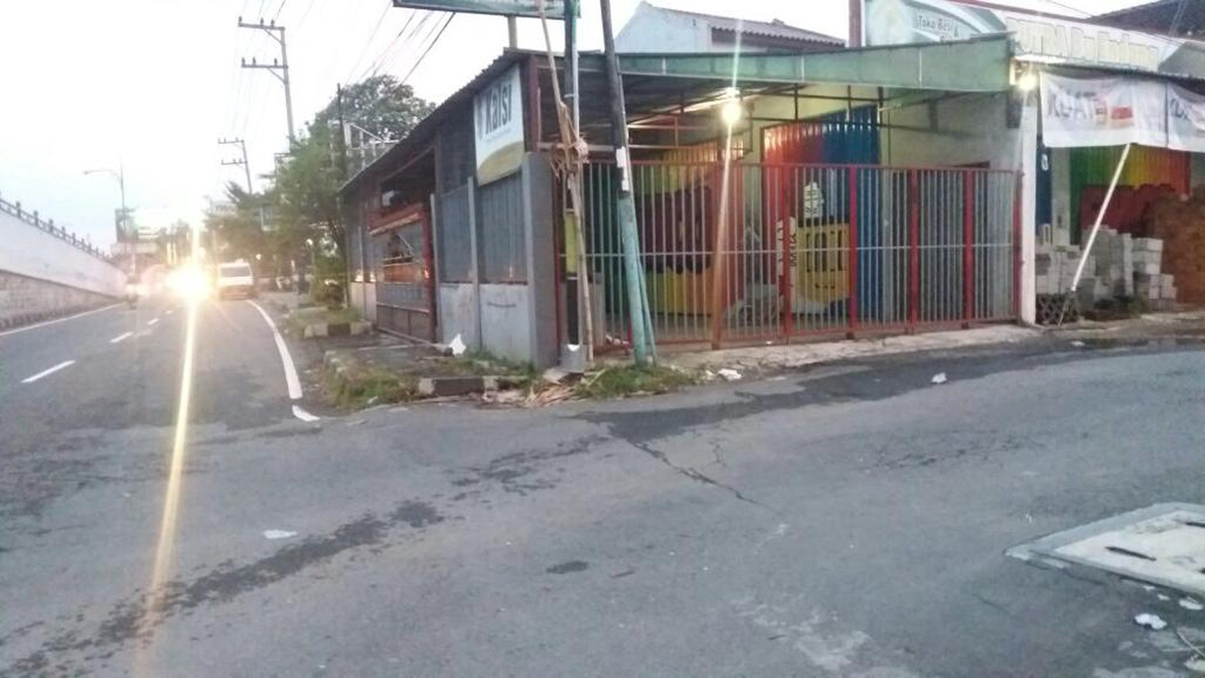 RUANG USAHA  STRATEGIS, DIKAWASAN JOMBOR KIDUL