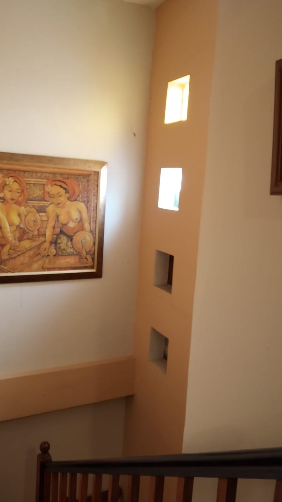 Rumah Keluarga - Ubud Indah - Lippo karawaci Tangerang