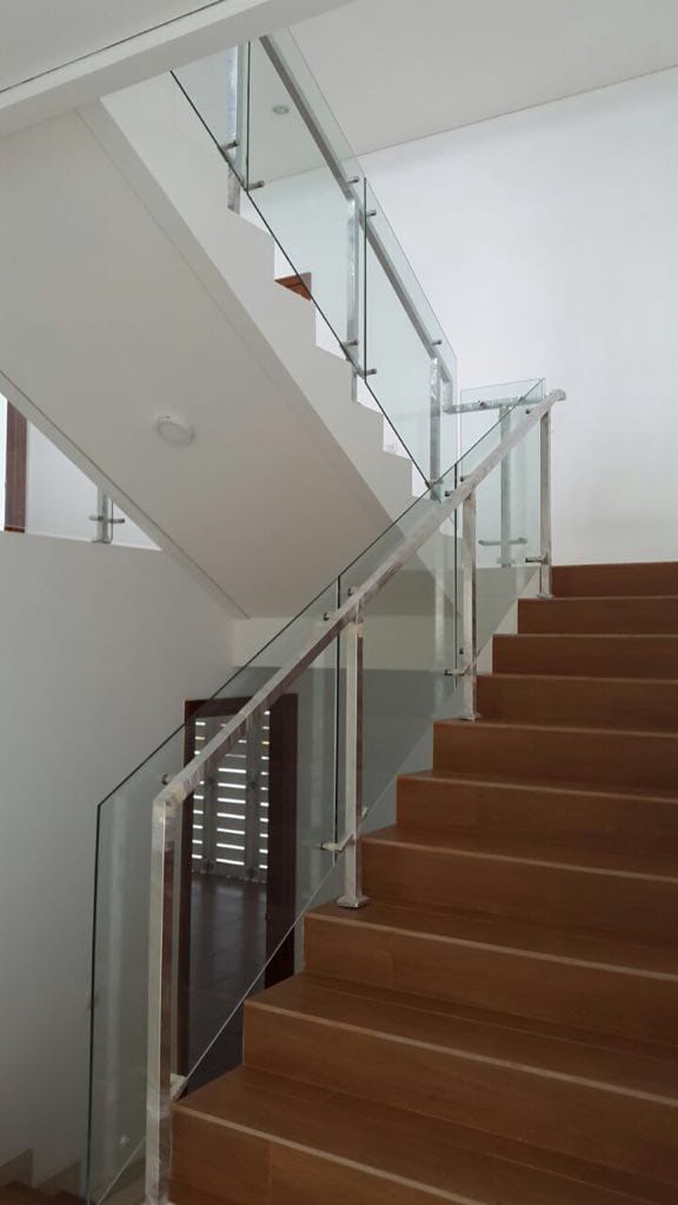 Rumah Mewah, Baru siap huni  di Delatinos