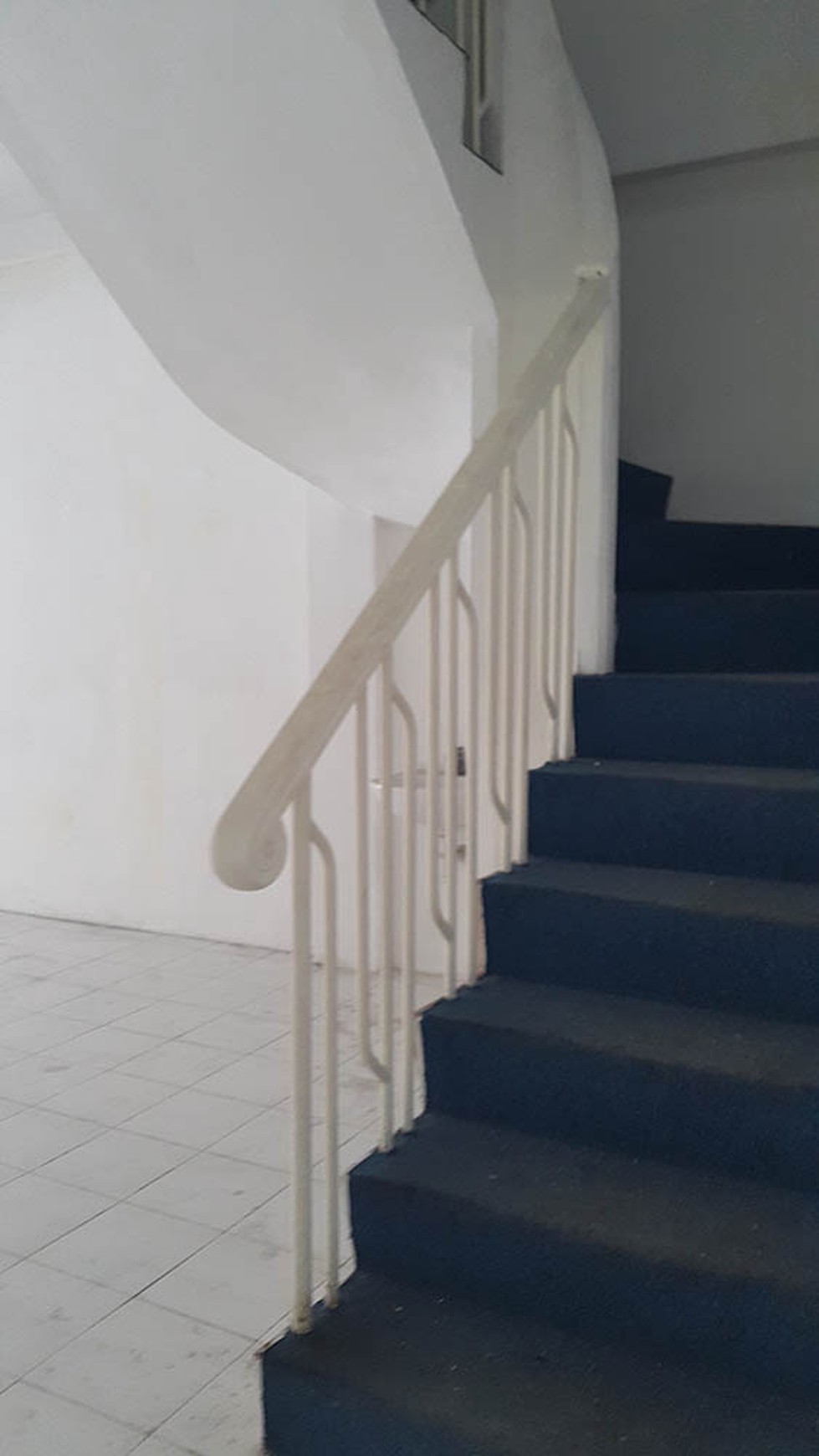 Ruko di Sewa Boulevard Raya, Luas 77m2