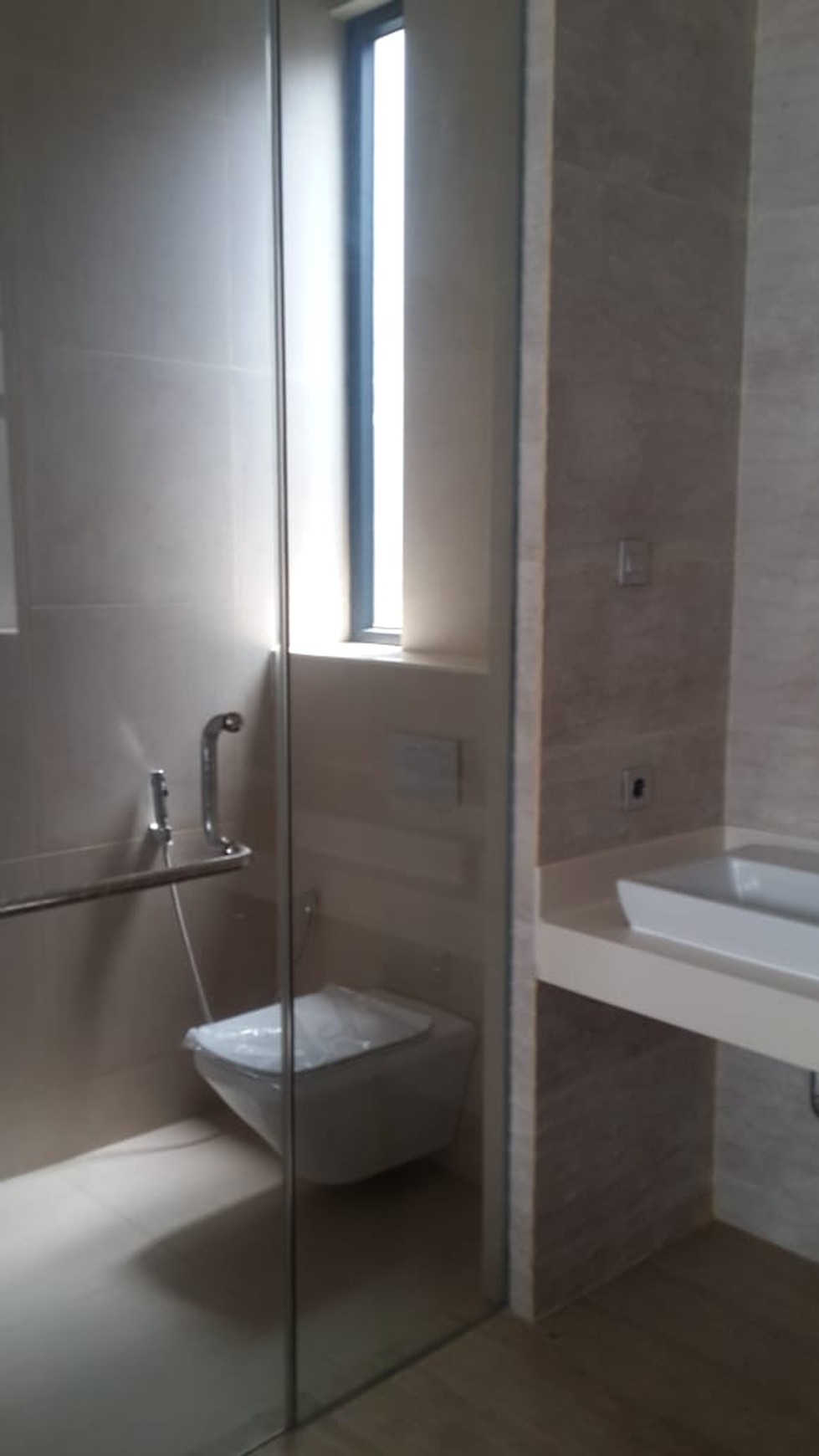 Rumah Mewah,dalam cluster,standar 2 lantai di Bintaro Jaya 7