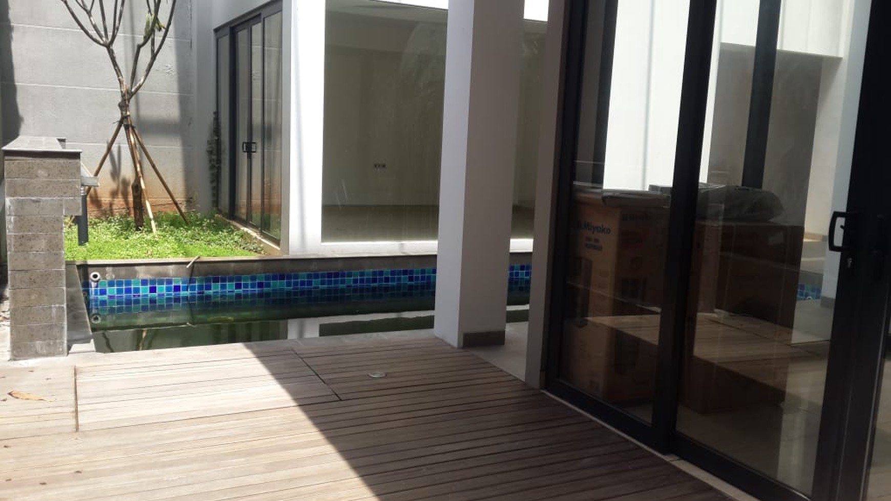 Rumah Mewah,dalam cluster,standar 2 lantai di Bintaro Jaya 7