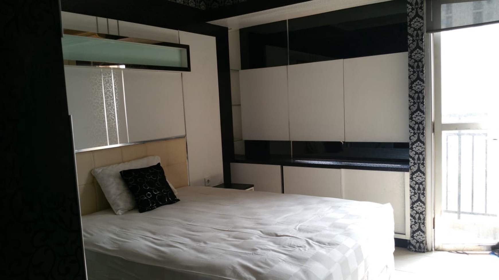 Apt dijual
