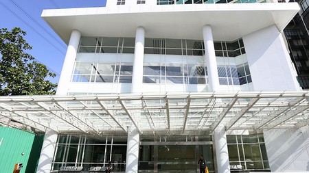 Prestigious Parkson Office Building
