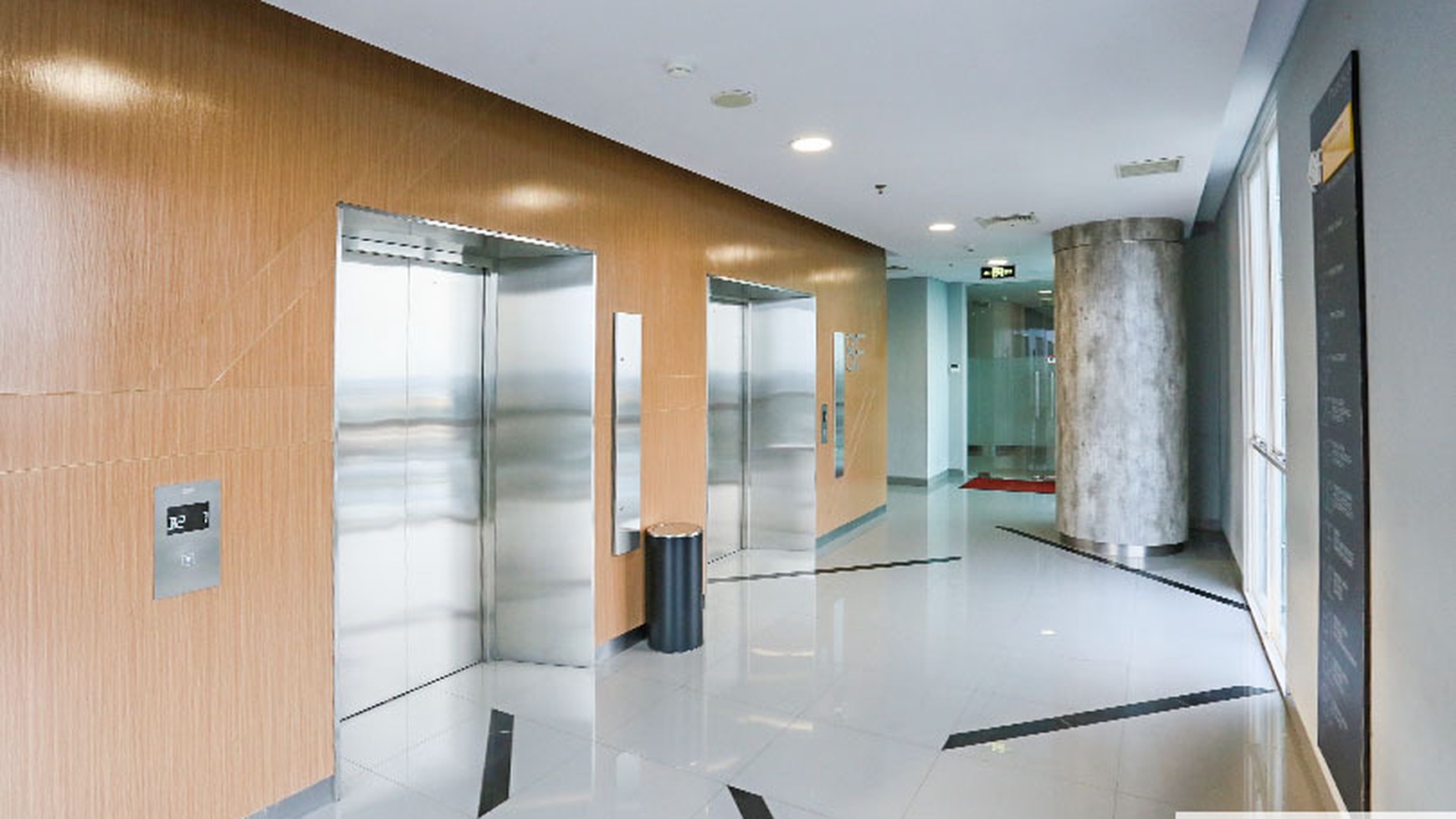 Prestigious Parkson Office Building