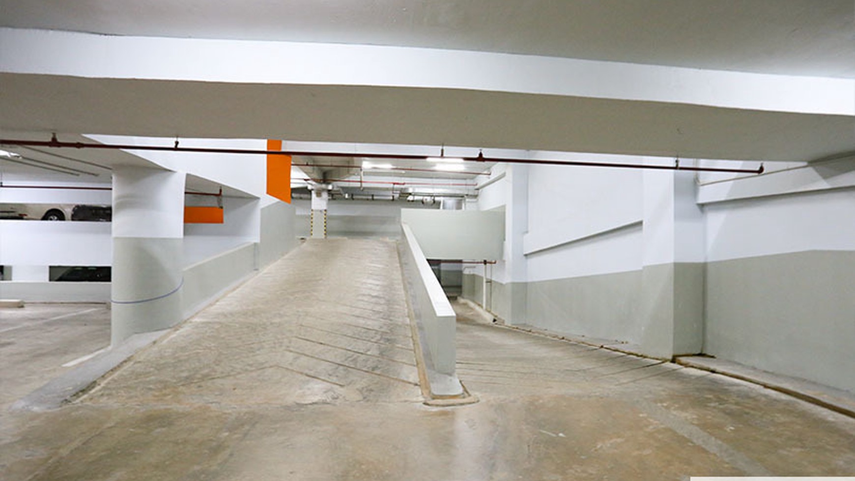 Prestigious Parkson Office Building