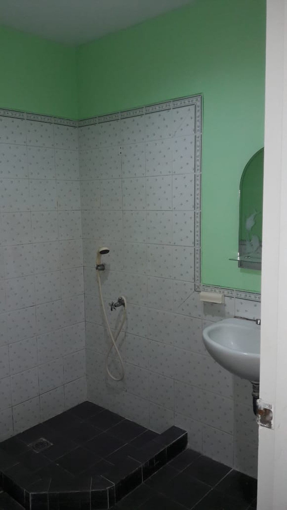 Dijual Townhouse Taman Ayu - Lippo Utara karawaci