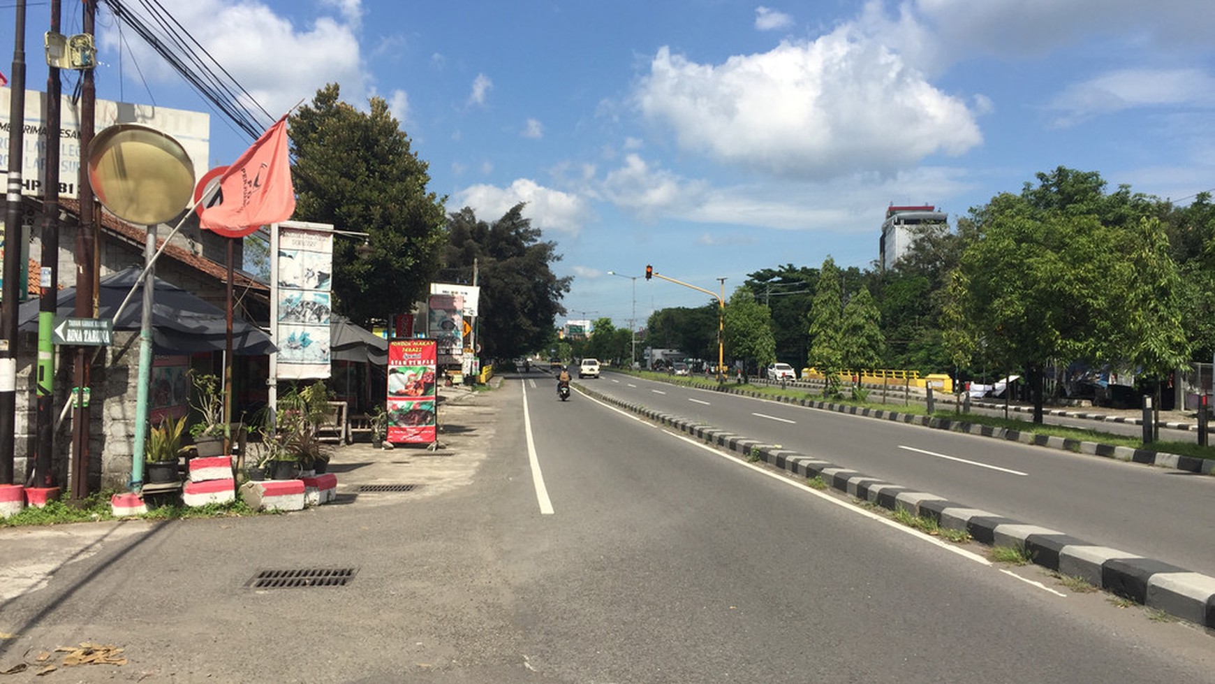 TANAH PEKARANGAN DIPOGUNG LOR, COCOK UNTUK KOST, RUMAH TINGGAL.