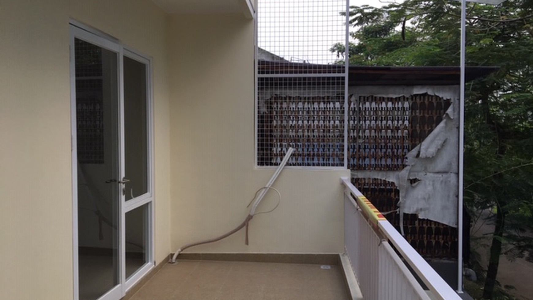 Di Jual New Britania JL. Liverpool - Lippo Karawaci Tangerang