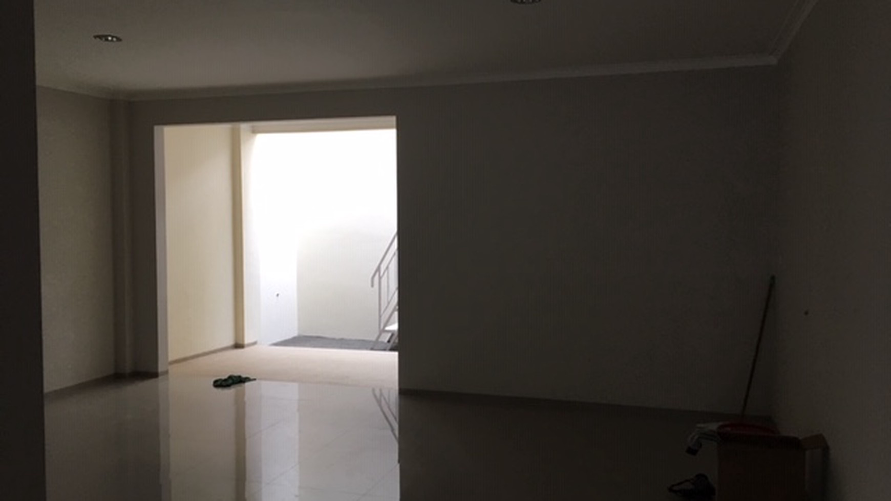 Di Jual New Britania JL. Liverpool - Lippo Karawaci Tangerang