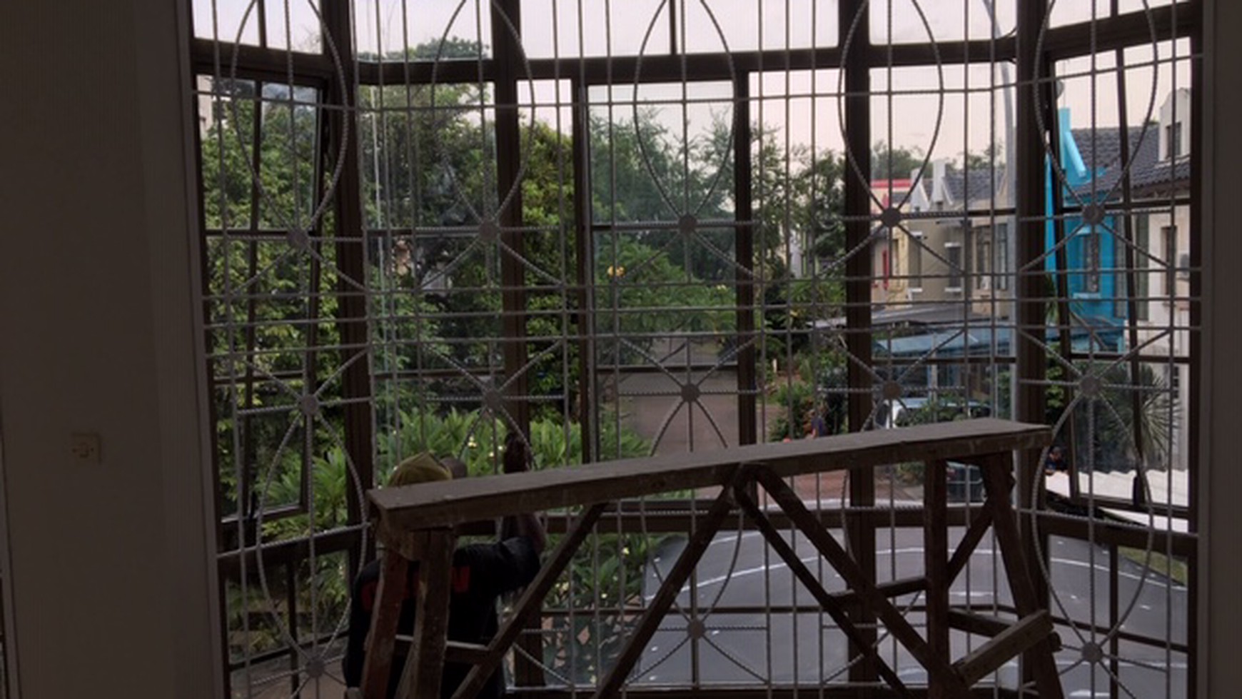 Di Jual New Britania JL. Liverpool - Lippo Karawaci Tangerang