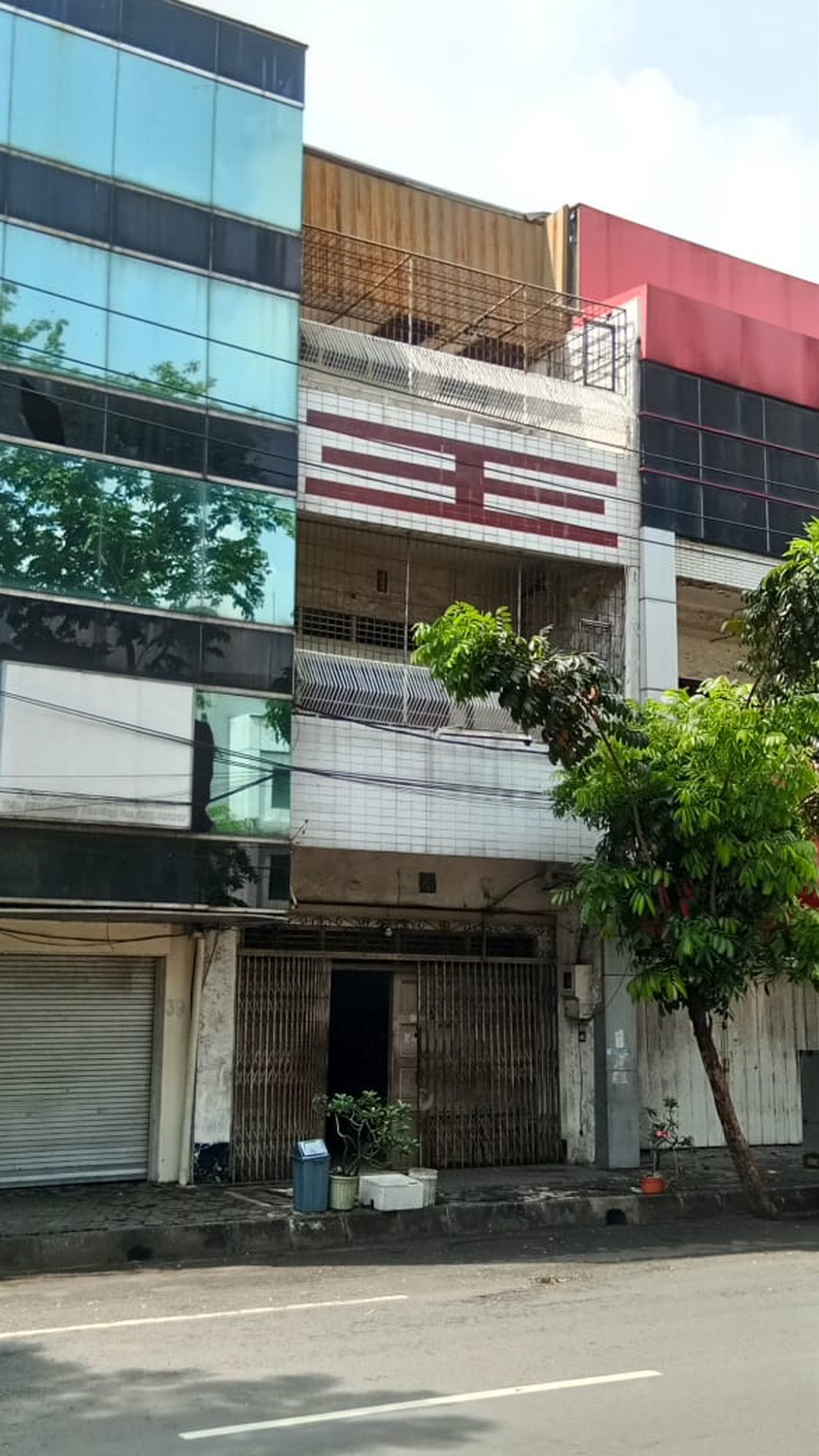 Ruko 4Lt daerah pasar besar bubutan