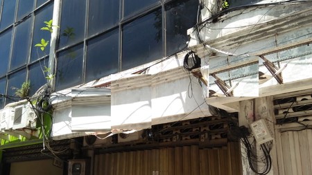 Ruko 4.5 Lantai Veteran