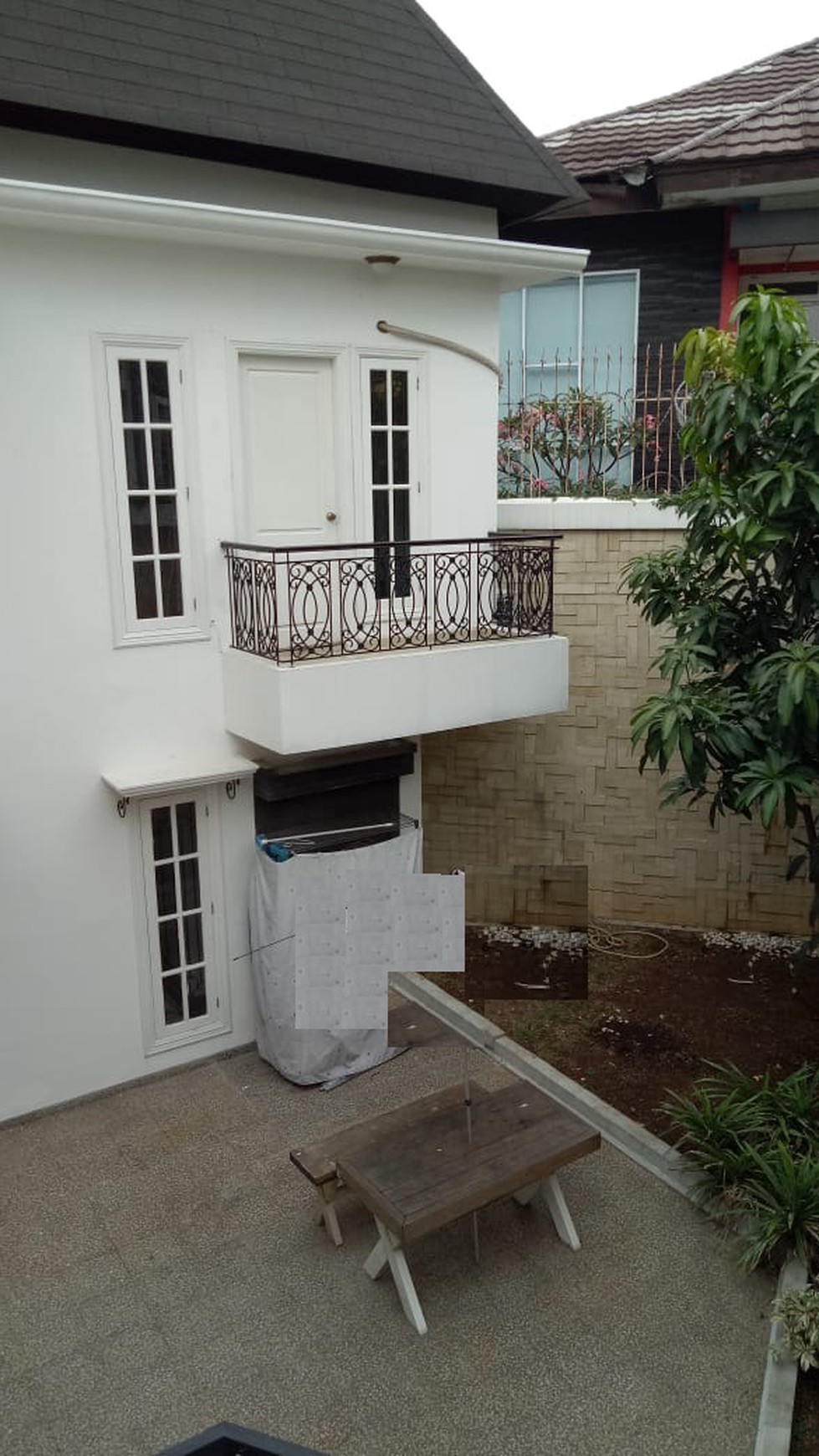 Rumah Bagus sekali,siap huni  di Bintaro Jaya 9