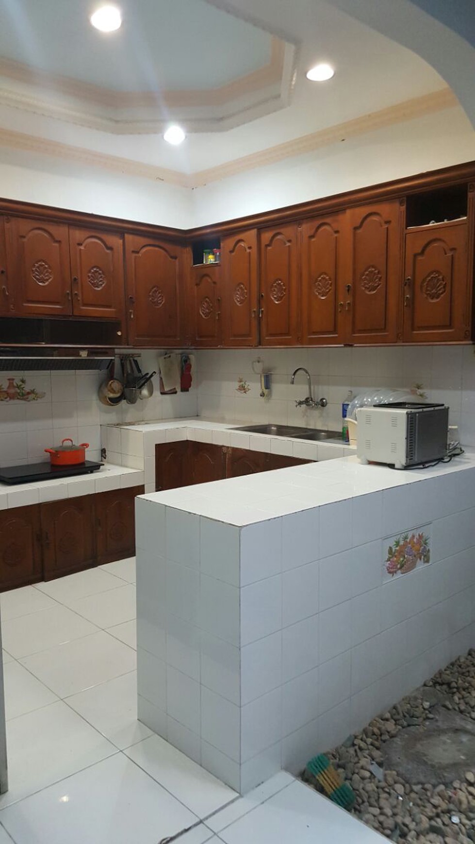 Murahh.... Jual Cepat.....Rumah 2.5 Lantai dalam Kompleks, Nyaman dan Aman di Kalibata, Jakarta Selatan
