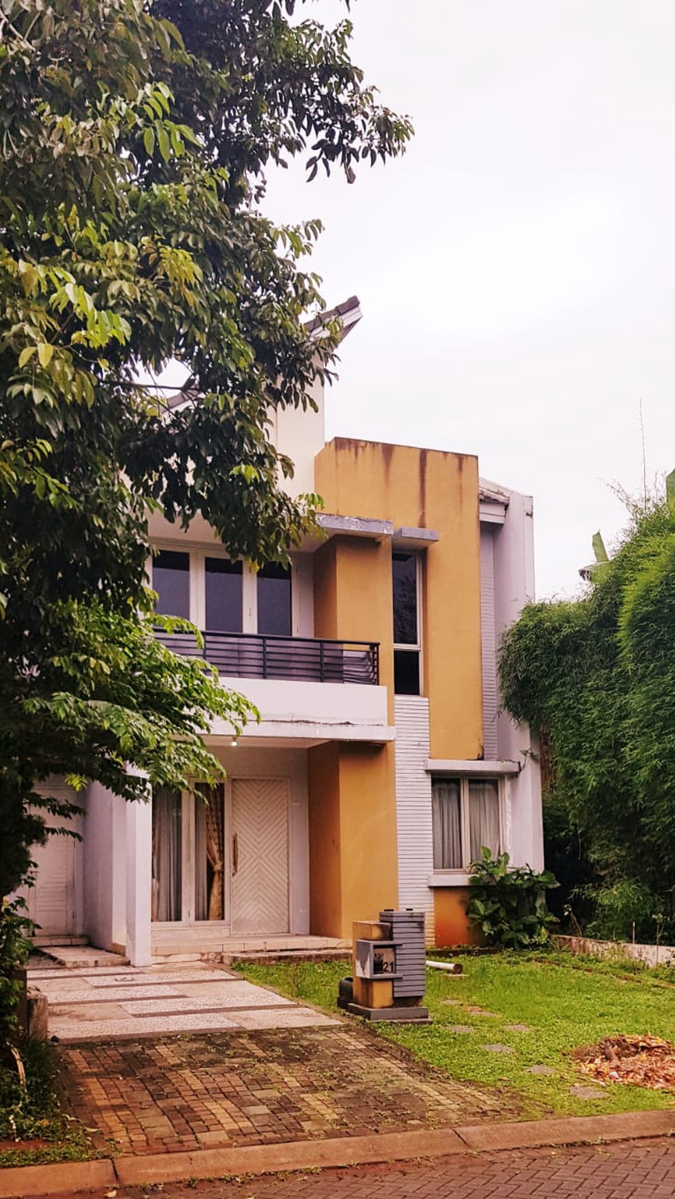 Rumah Bagus Di Delatinos Centro Havana, BSD