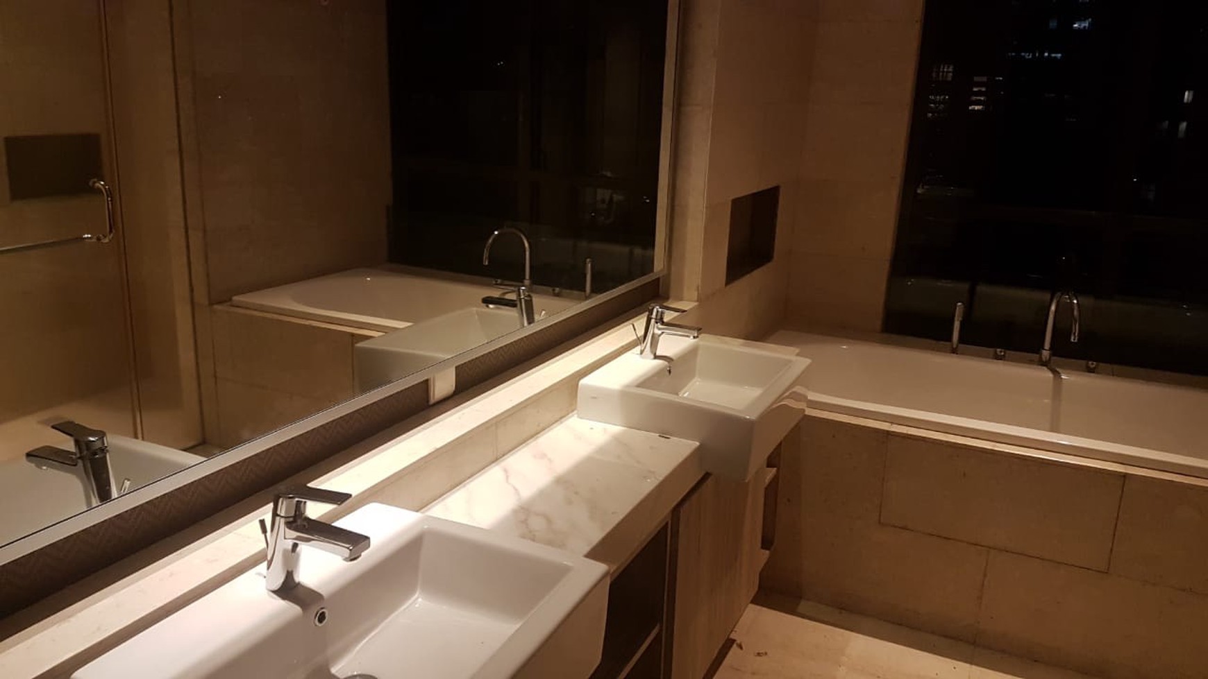 For Rent Apartemen Senopati Suites 2BR 167m2 - 3BR 197m2 - Modern Luxury Furnished