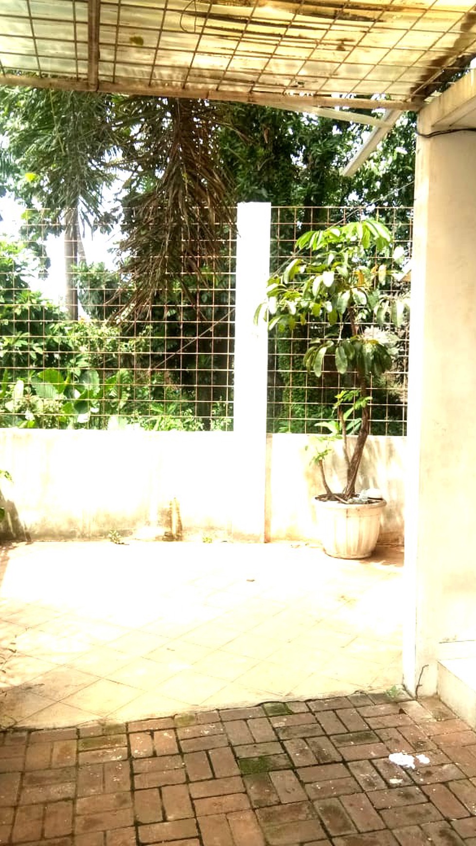 Rumah 2Lantai luas 100m, 40 Jt/Thn nego, MURAH!!!Jarang Ada