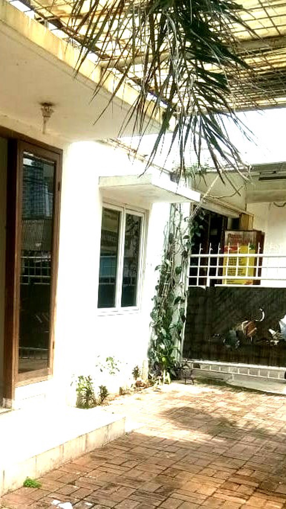 Rumah 2Lantai luas 100m, 40 Jt/Thn nego, MURAH!!!Jarang Ada