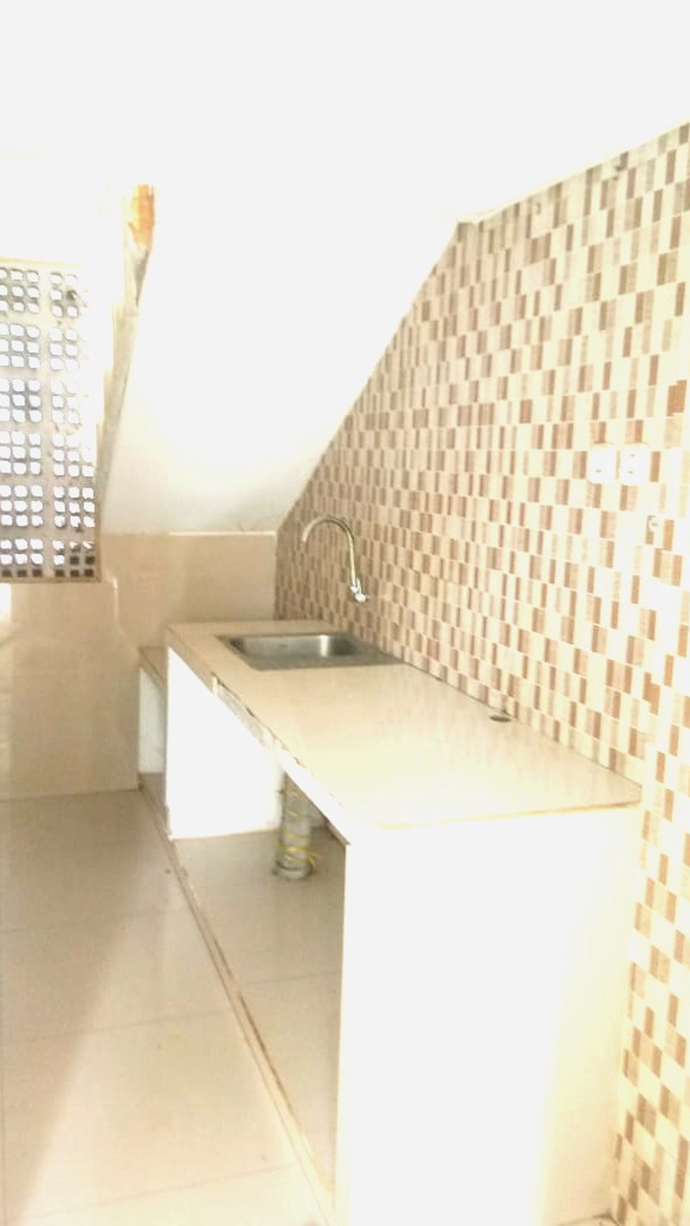 Rumah 2Lantai luas 100m, 40 Jt/Thn nego, MURAH!!!Jarang Ada