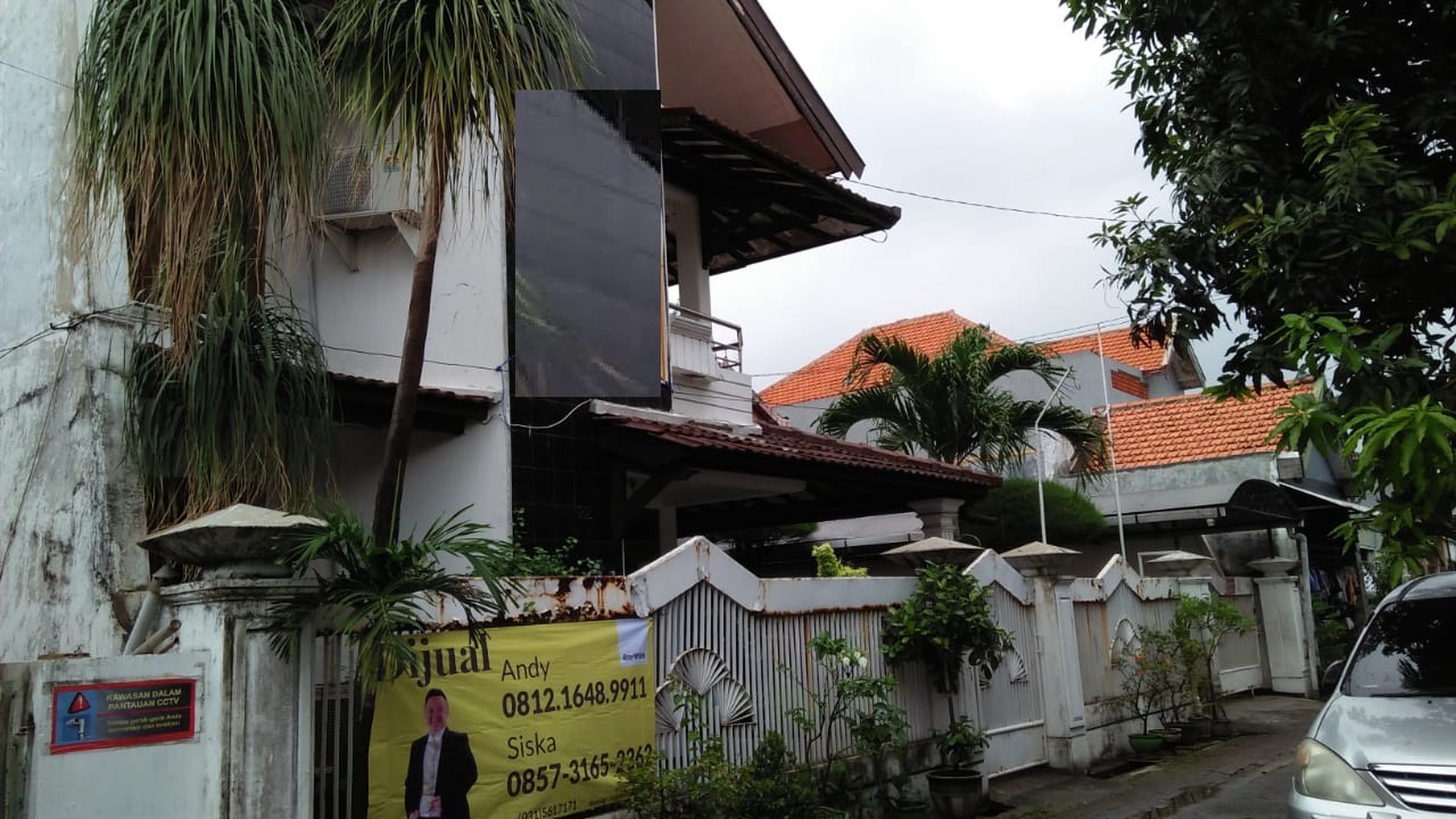 Rumah 2 Lantai Bagus Ngagel