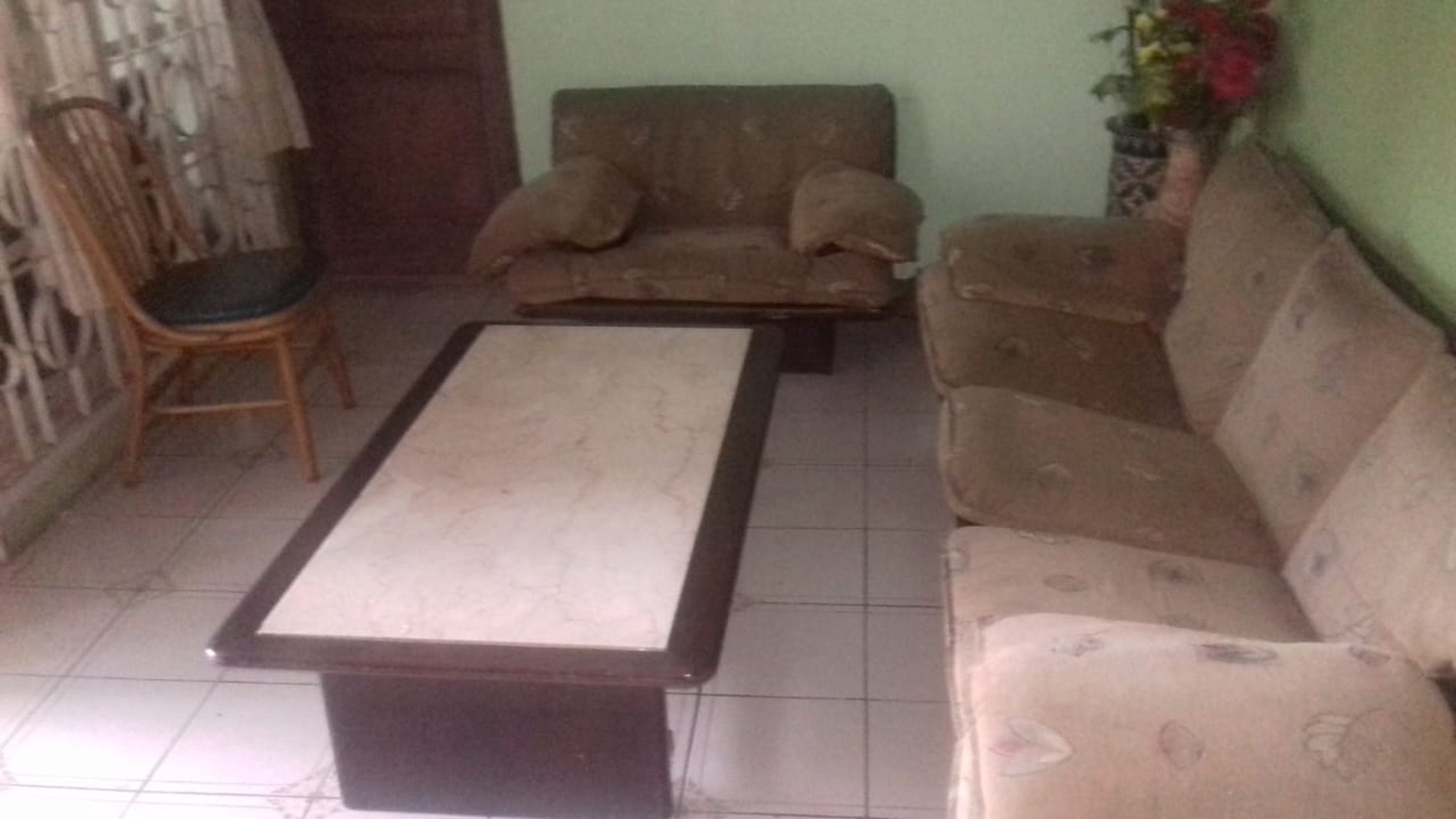 Rumah Siap Huni di Jurangmangu Tangerang