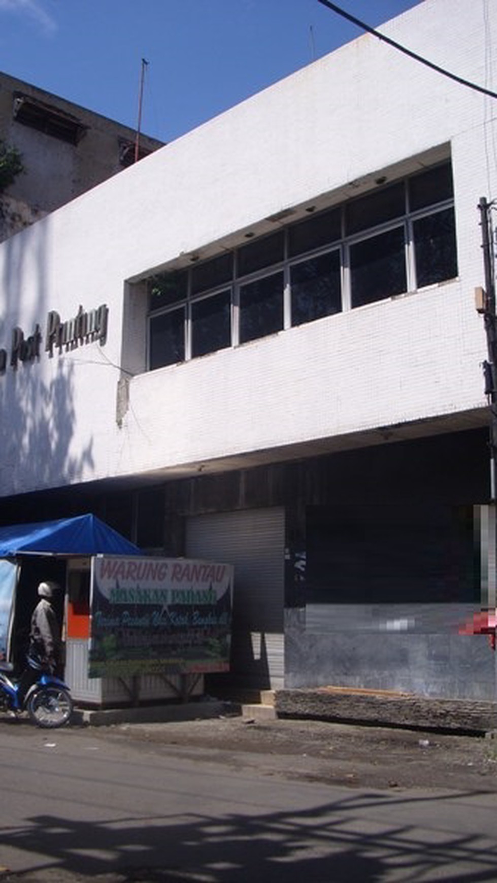 Gedung jl.sikatan lokasi strategis tengah kota