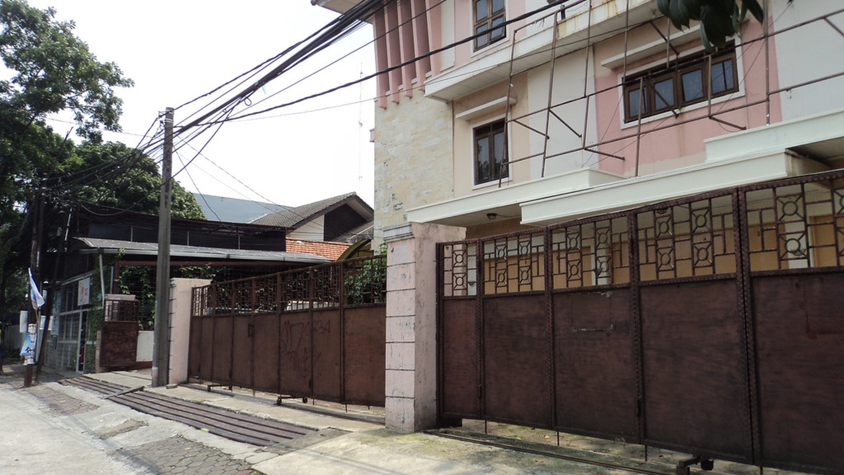 RUANG USAHA MOH RAMDHAN ~ COCOK SHOWROOM / KANTOR