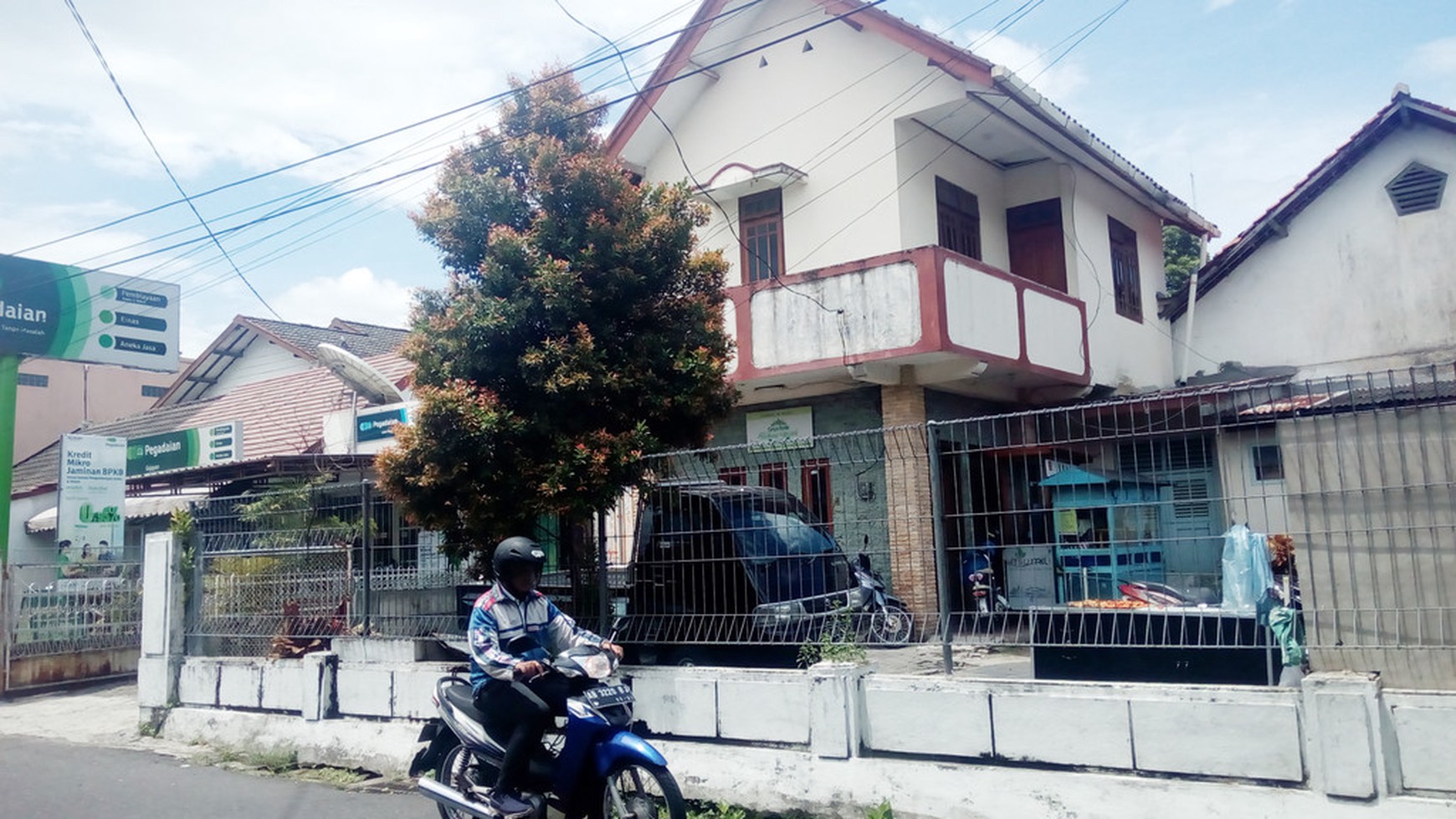 TANAH+ BANGUNAN DILOKASI STRATEGIS DAN BERKEMBANG, JL. DEMANGAN, YOGYAKARTA.