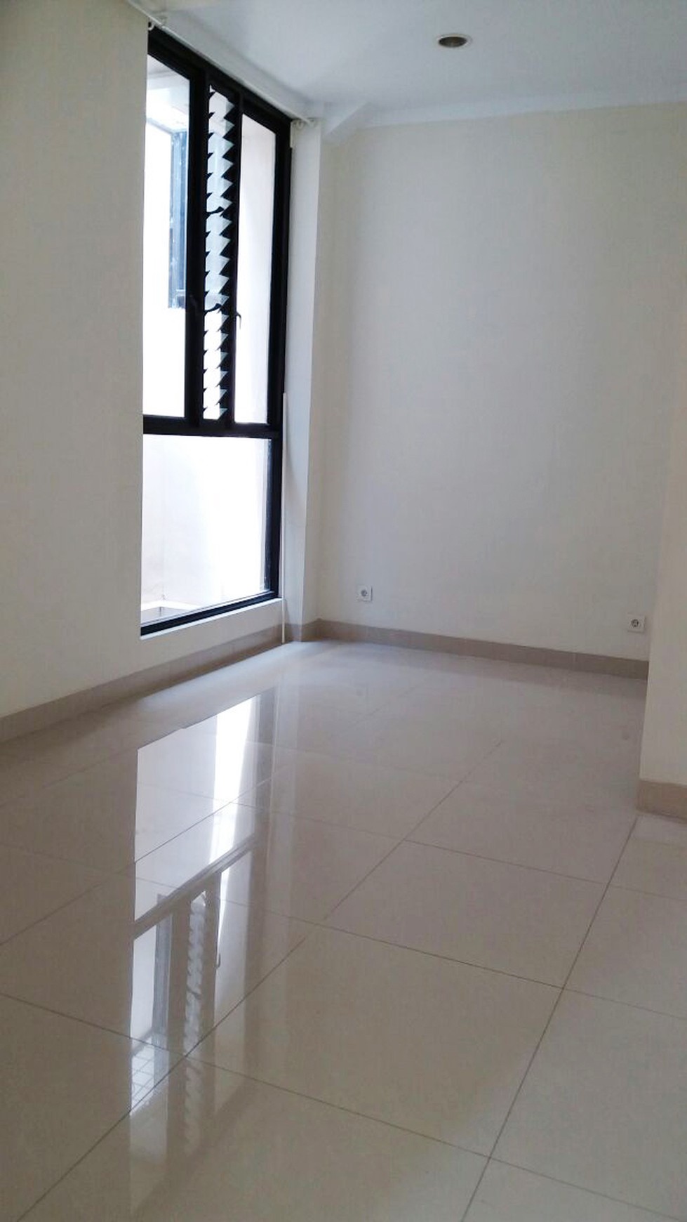 Disewakan Rumah Lokasi Strategis, Hunian Nyaman, dan Asri @Discovery Flamine Bintaro