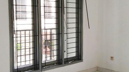 Disewakan Hunian Nyaman dan Strategis @Sektor 9 Bintaro