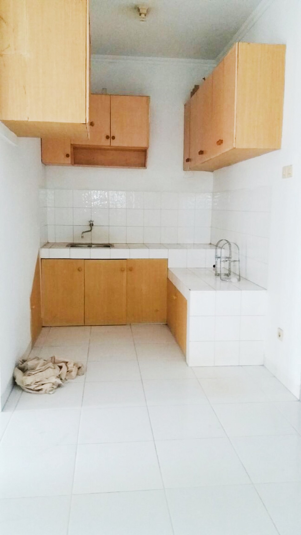 Disewakan Hunian Nyaman dan Strategis @Sektor 9 Bintaro