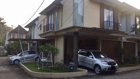 Rumah Minimalis, Hunian Nyaman, dan Strategis @Griya Torina Bintaro, Ciputat