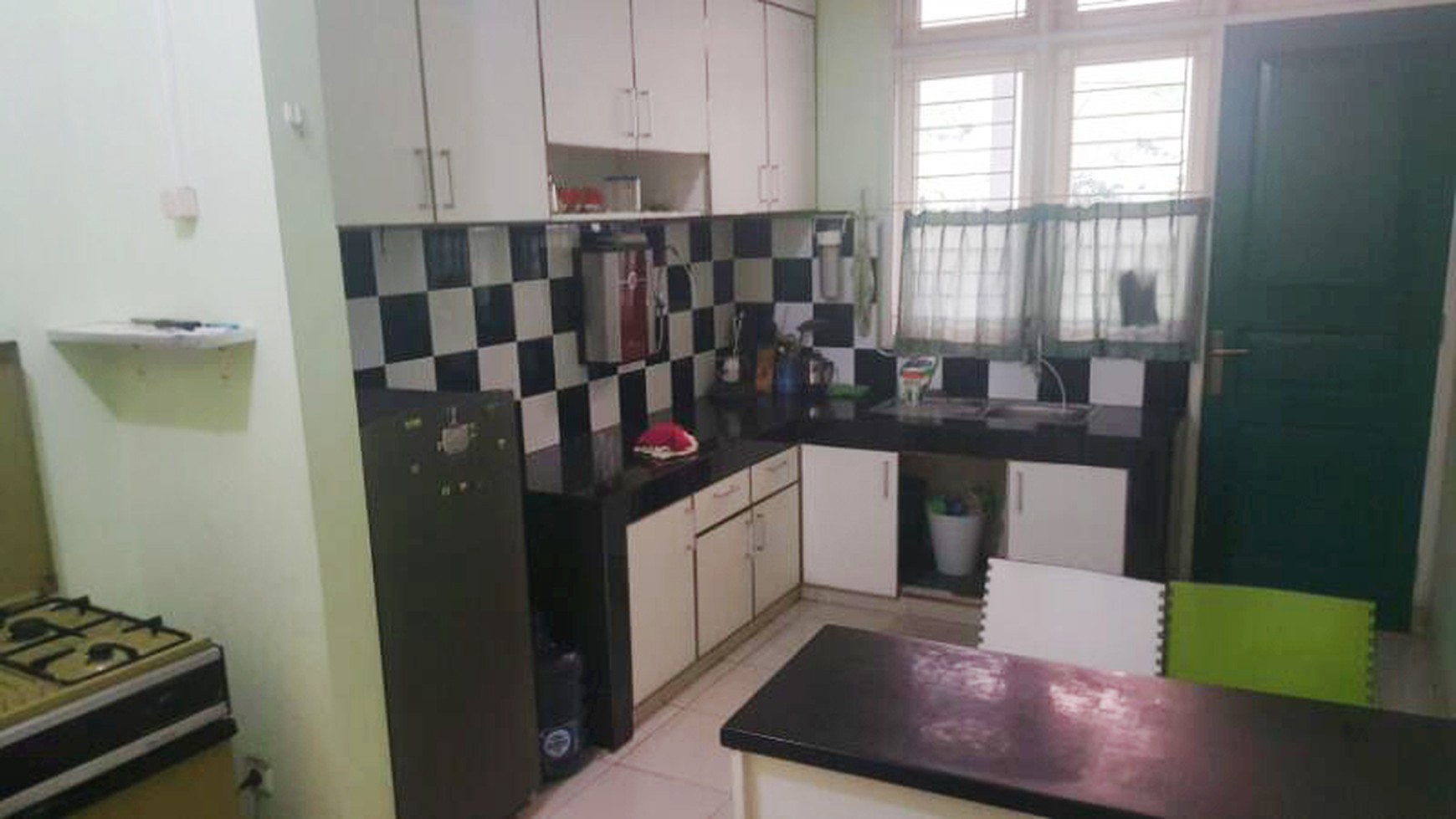 Dijual Rumah, Lokasi Strategis, dan Depan Taman @Puri Bintaro Sektor 9